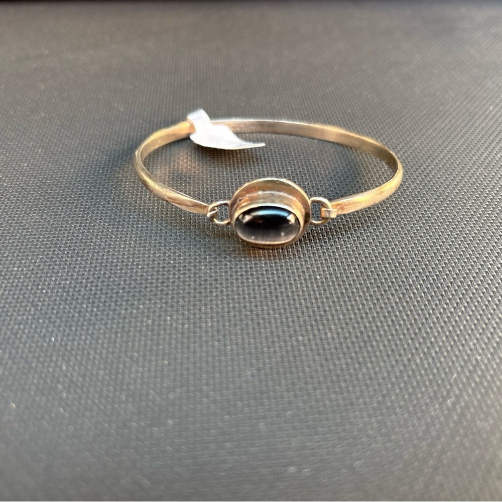 Elegant silver and Black Women's Bracelet